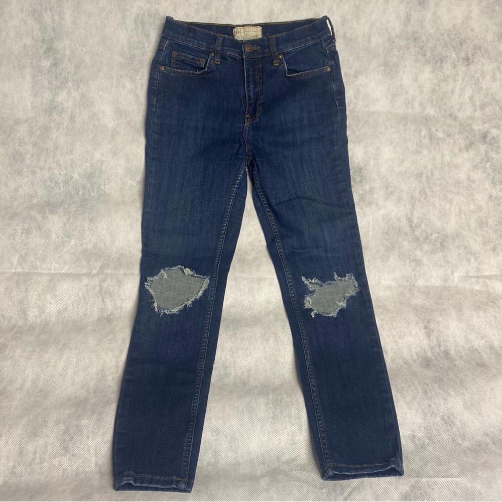 Free People Jeans Busted Knee Skinny Dark Blue Distressed Sz 28